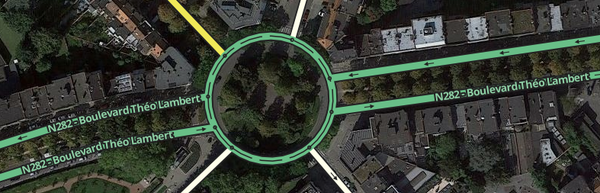Bestand:600px-Roundabout-example.png