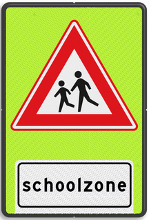 Bestand:NL-Verkeersbord-schoolzone.png