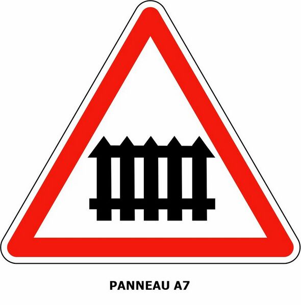 Bestand:885px-Road-sign-railway-crossing.jpg